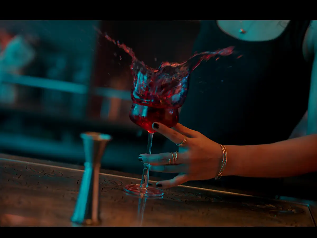 BlueStone X Sip Siren still 5